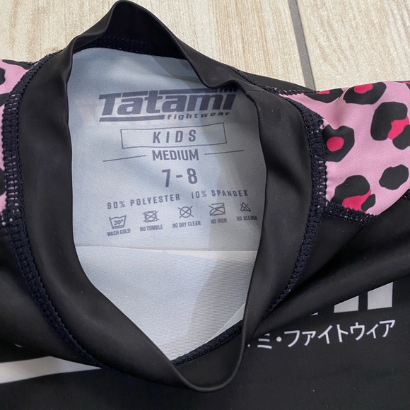 TATAMI Rashguard - Kids 7/8 - Picture 7 of 9